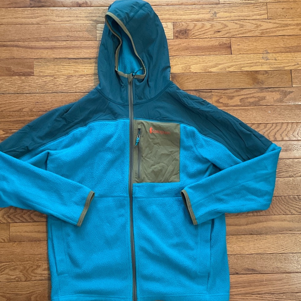 Cotopaxi Teal and Olive Full-zip fleece. MEDIUM